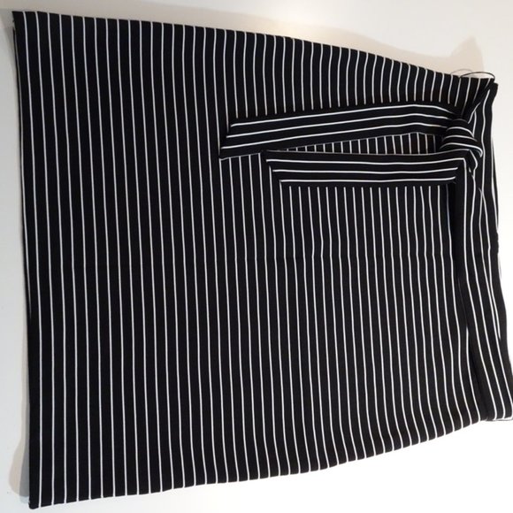 LAST CHANCE! MAKE AN OFFER!!! LOFT Pull-on Tie Waist Striped Pencil Skirt - Picture 2 of 2